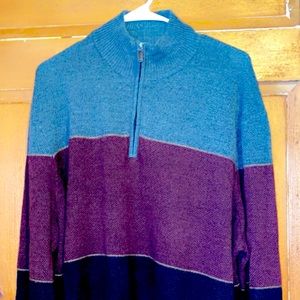 1/4 zip men’s sweater like new